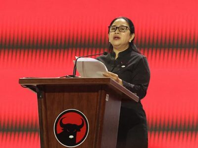 Puan Maharani dalam salah satu agenda kegiatan Partai Demokrasi Indonesia Perjuangan.