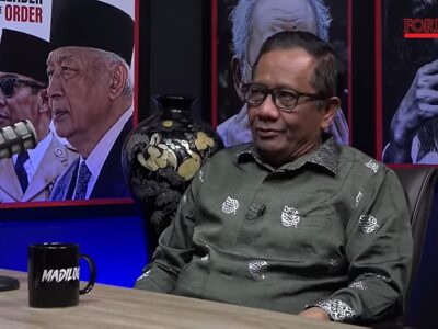 Tangkapan layar saat Mahfud MD dalam sebuah acara diskusi di podcast Forum Keadilan TV
