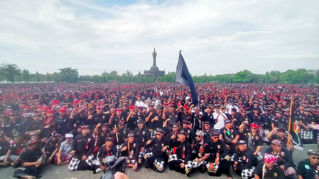 Gelar Agung Pecalang yang digelar di Lapangan Puputan Margarana, Denpasar, Sabtu (17/5).