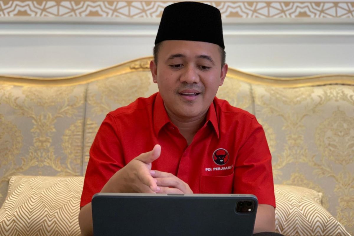 Anggota Komisi VI DPR RI Fraksi PDI Perjuangan, Mufti Anam.