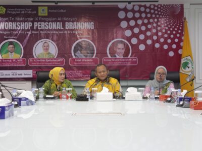 Workshop Personal Branding bertema “Bangun Citra Diri yang Kuat, Raih Kesuksesan di Era Digital” yang berlangsung di Ruang Rapat 12.04 Fraksi Partai Golkar di Gedung Nusantara I DPR RI, Senin (16/06/2025).