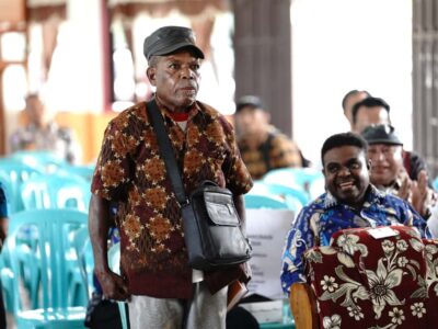 Kepala Suku Yunus Mansim